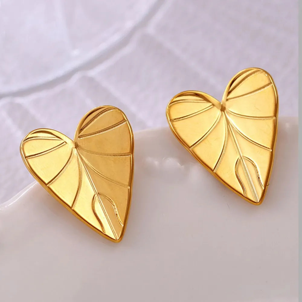Love leaf pattern earrings stainless steel PVD electroplated minimalist earrings