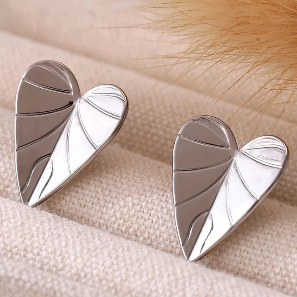 Love leaf pattern earrings stainless steel PVD electroplated minimalist earrings